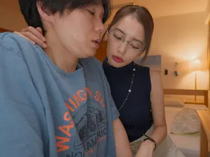 Sau 5 năm kết hôn, bà xã muốn tìm cảm giác lạ với đàn ông khác