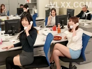 Cô gái trẻ - Tôi là chất độc: Cô ấy có rất nhiều dịch âm đạo và nước trái cây. Cô dì trẻ này chắc chắn được tạo nên từ nước. Nếu bạn nướng loại cà tím này, hương vị chắc chắn sẽ rất đậm đà!