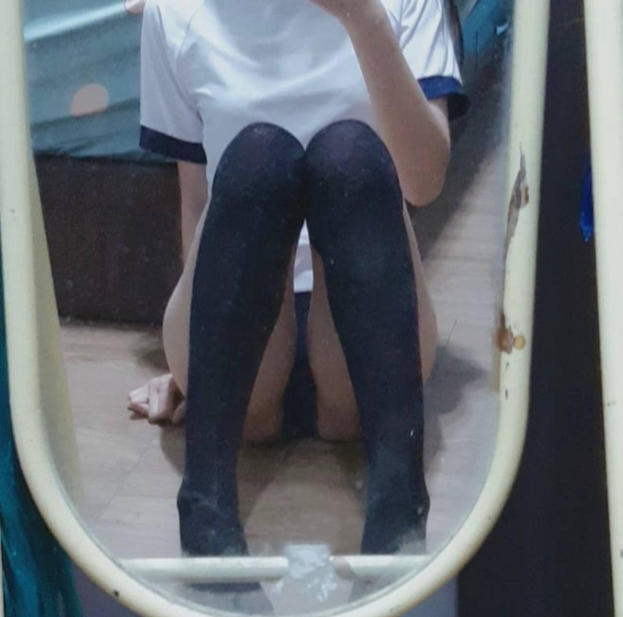 chỉ đút 1cm thôi xxx